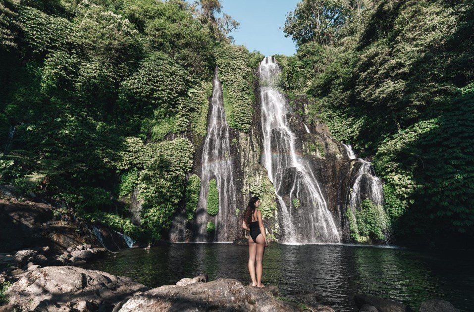 https://www.jabalivacation.com/wp-content/uploads/2022/11/Banyumala-waterfall-1.jpg