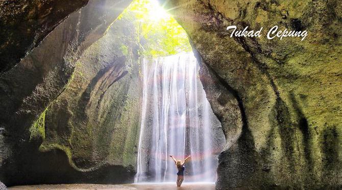 https://www.jabalivacation.com/wp-content/uploads/2022/11/Tukad-cepung-waterfall.jpg