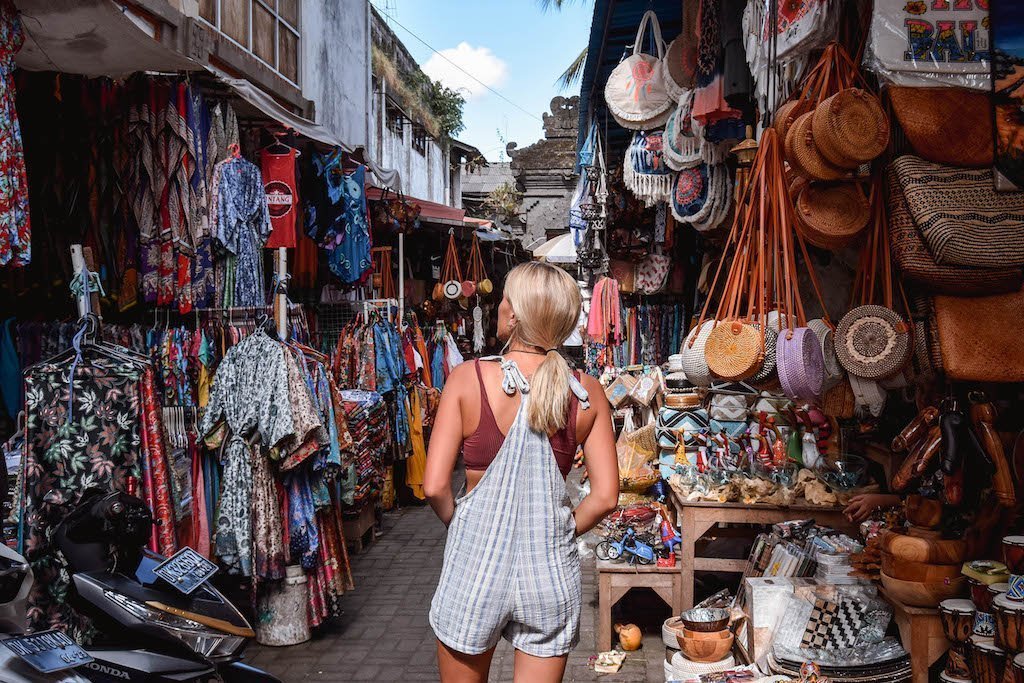 https://www.jabalivacation.com/wp-content/uploads/2022/11/Ubud-market.jpg