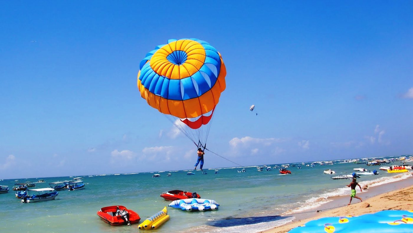 https://www.jabalivacation.com/wp-content/uploads/2022/11/watersport-tanjung-benoa.jpg